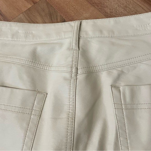 Free People Asymmetric Wynne Vegan Leather Skirt Sz 31 - Picture 7 of 8